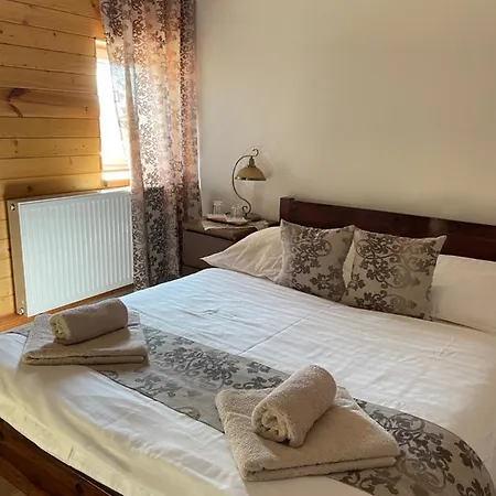 ゲストハウス Granarollo Pizzeria