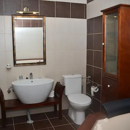 Granarollo Pizzeria Guest house *